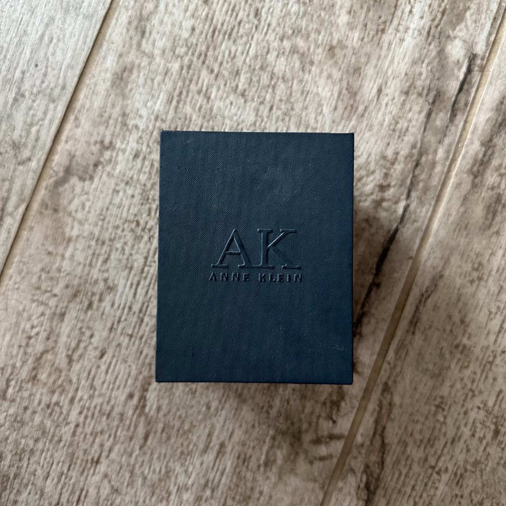 Anne Klein Watch - Picture 5 of 5